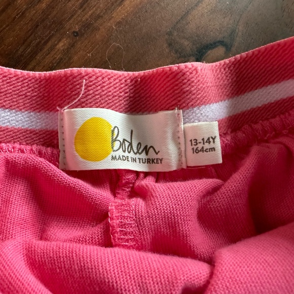 Mini Boden pink skirt / skort with sparkle band detail. Size 13-14Y. - Picture 3 of 5